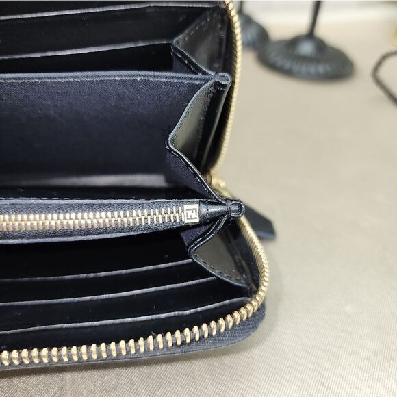 Authentic Fendi Vitello Liberty Century Lucido By The Way Zip Around Wallet - Picture 13 of 17